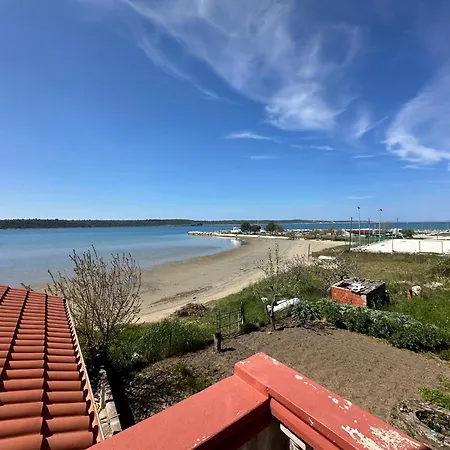 M, App 4 - 6 Persons Direct On The Seaside, 1st Floor Daire
