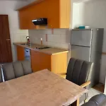 M, App 4 - 6 Persons Direct On The Seaside, 1st Floor