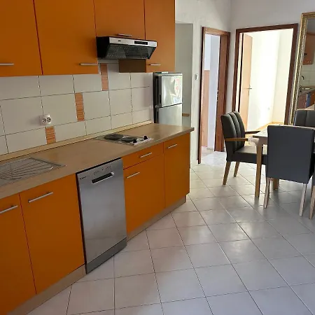 Apartmán M, App 4 - 6 Persons Direct On The Seaside, 1st Floor